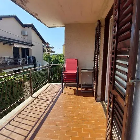 Daria Apartment *